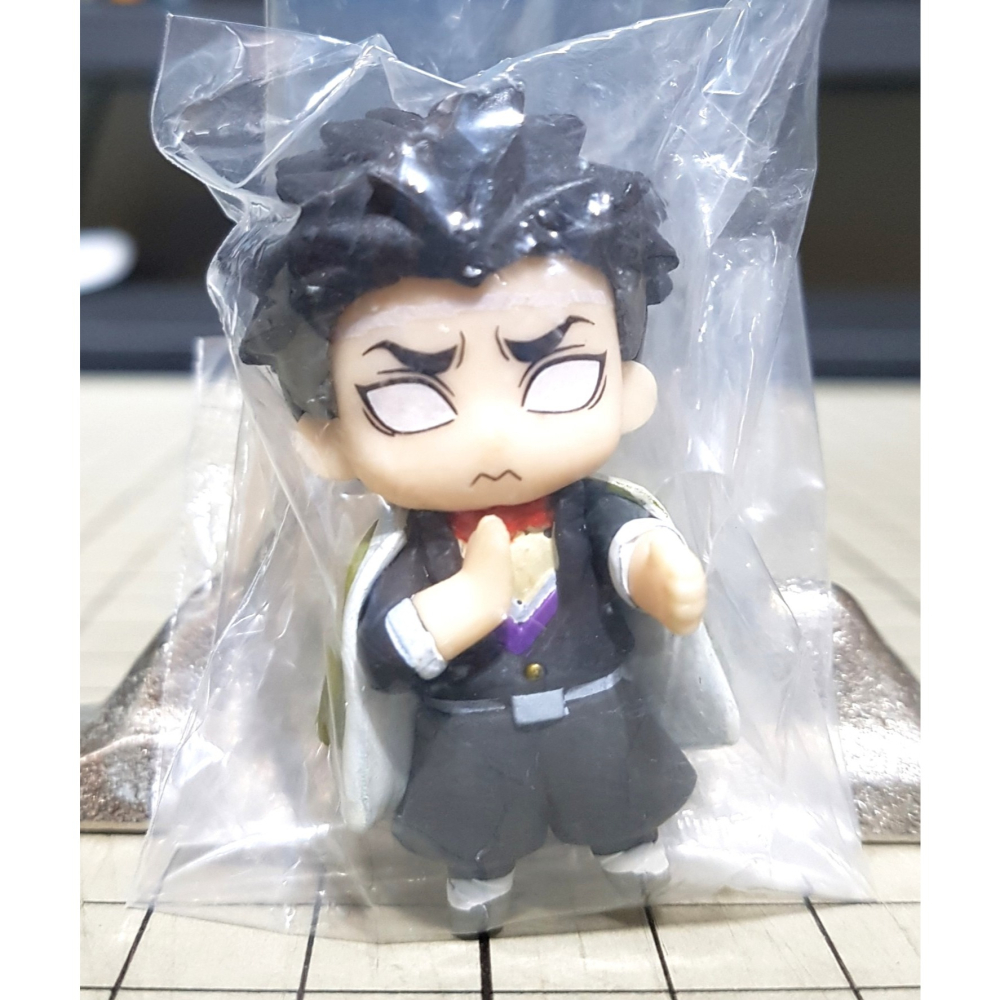 [長夜餘火]免運 現貨24小時出貨 BANDAI 鬼滅之刃 排隊 P2 第二彈 炎柱 水柱 蟲柱 霞柱 岩柱 一套五款-細節圖2