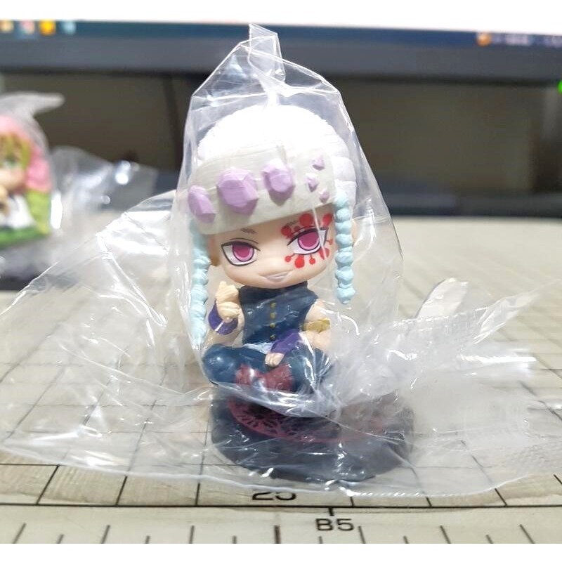 [長夜餘火]免運 現貨 BANDAI 鬼滅之刃 坐姿 P3 第三彈 蛇柱 戀柱 音柱 風柱 不死川玄彌 全套五款-細節圖4