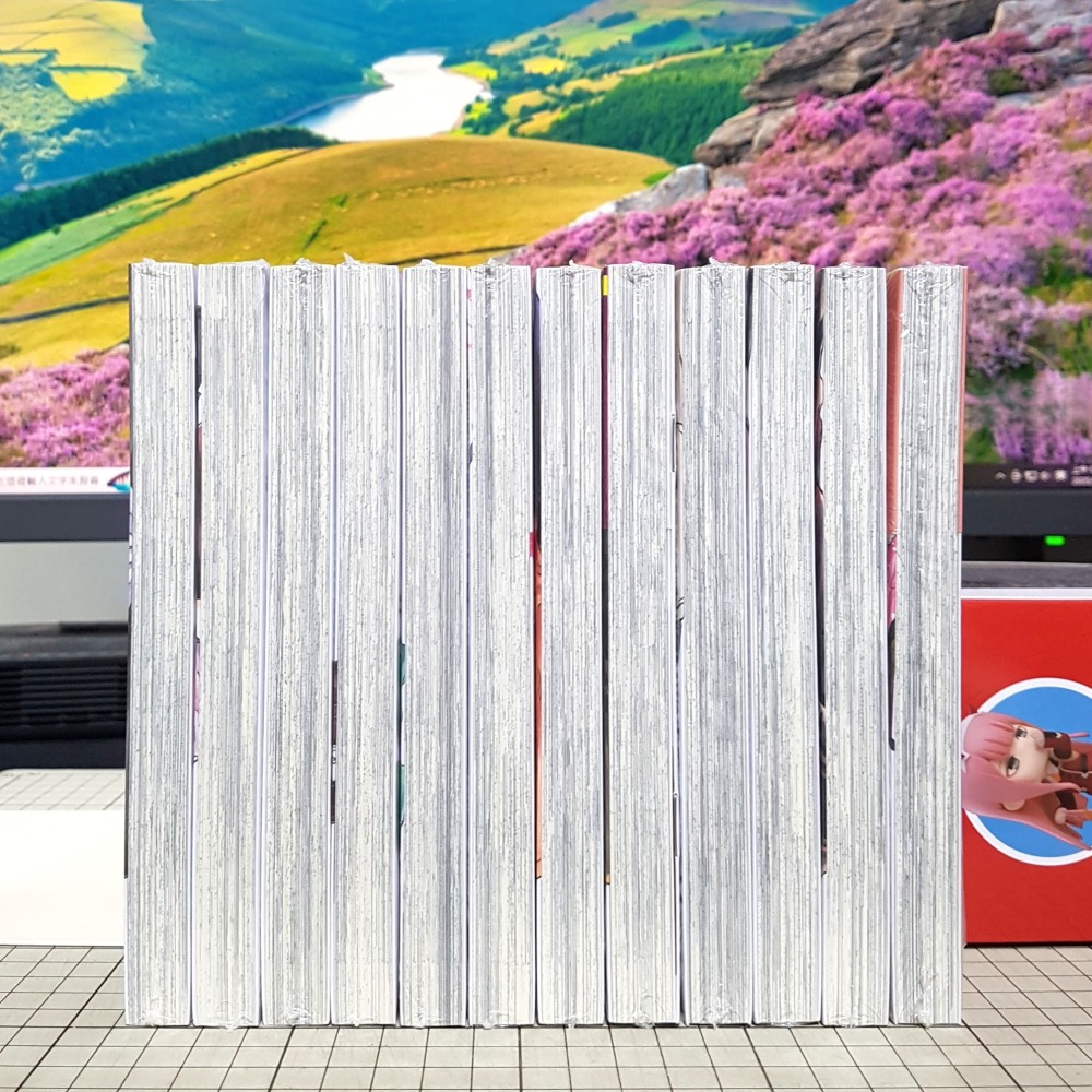 免運 薰香花朵凛然綻放 1、2、3、4、5、6、7、8、9、10、11、12、13 首刷限定版 三香見SAKA 特典卡-細節圖6