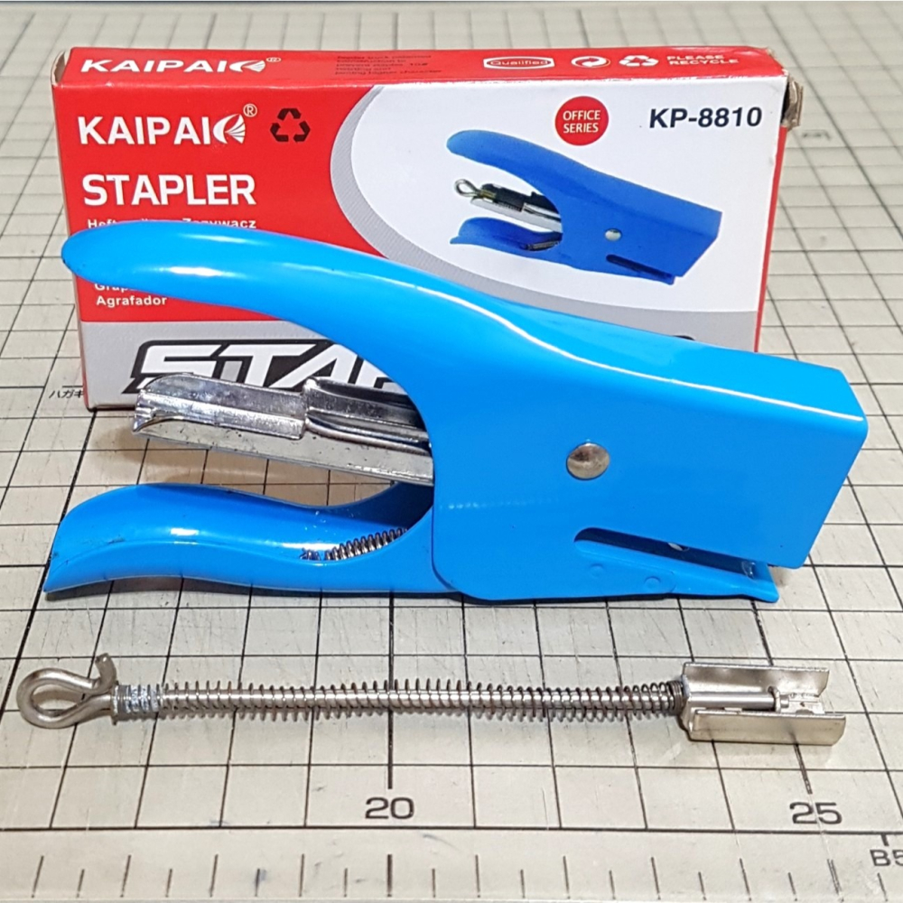 [長夜餘火]免運 現貨24小時出貨 KAIPAI STAPLER 釘書機 藍色 全新 些許鏽斑 刮傷-細節圖3