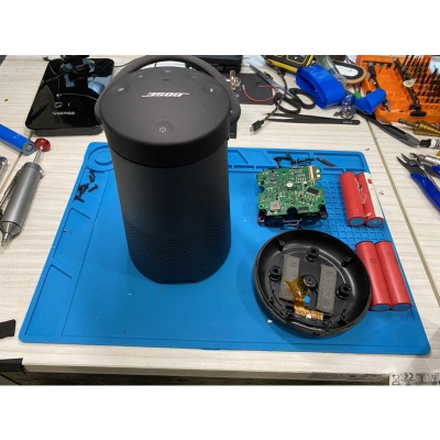 Bose soundlink revolve+ mini 2藍芽喇叭 故障 維修 無法開機 閃紅燈 更換電池
