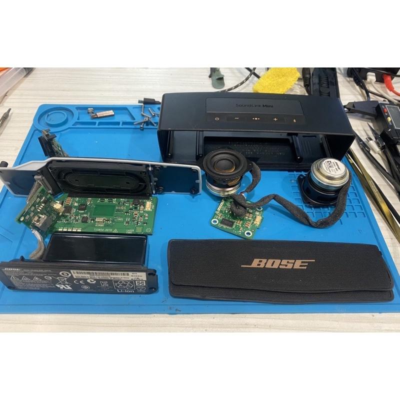 Bose soundlink revolve+  mini 2藍芽喇叭 故障 維修 無法開機 閃紅燈 更換電池-細節圖8