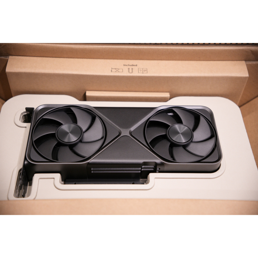 RTX 5070 Founders Edition 創始版-細節圖3