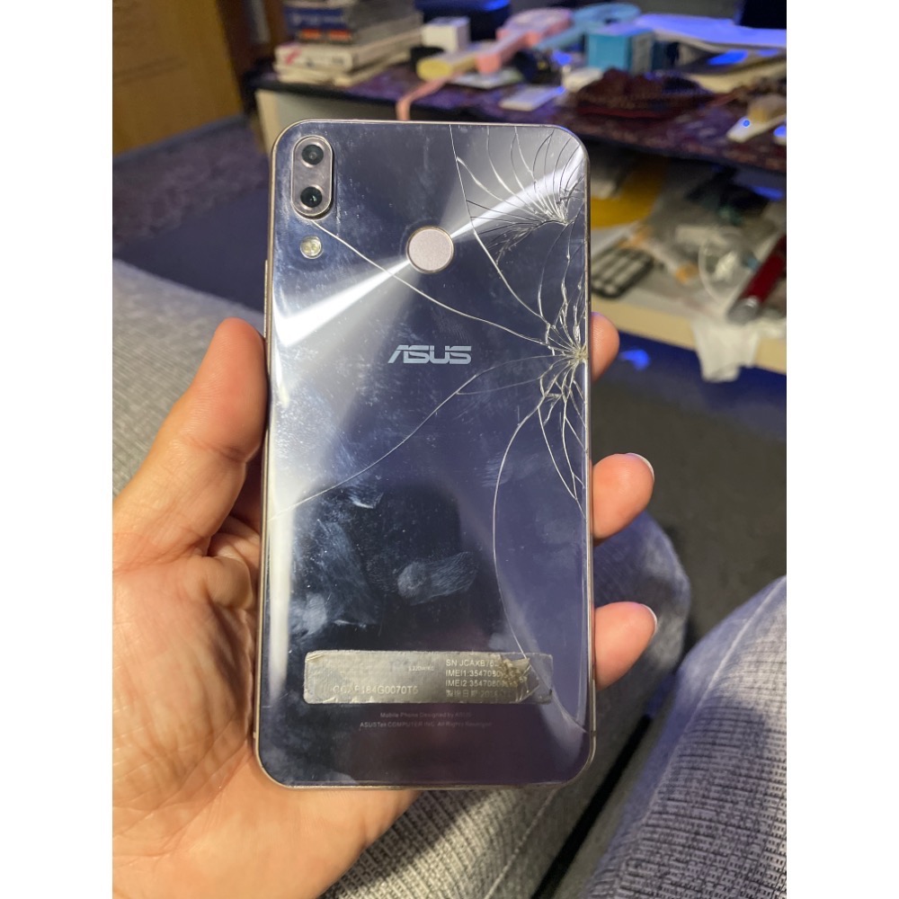 零件機器無法開機背板破損ASUS Zenfone 5 ZE620KL (4G/64G) 智慧型手機-細節圖2