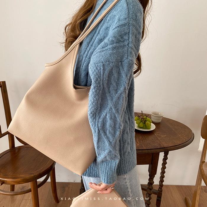 [現貨在台] 經典素色軟皮托特包 隨性百搭 文青質感 4色可選-細節圖6