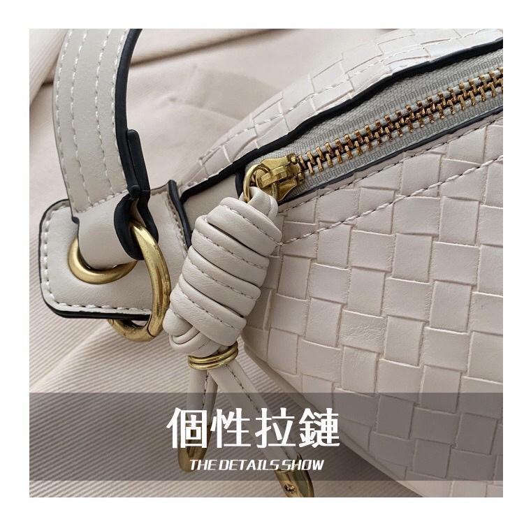 [現貨在台] 質感仿編織紋腰包 腰包 斜背包 胸包 肩背包 休閒包 時尚必備 3款可選-細節圖6