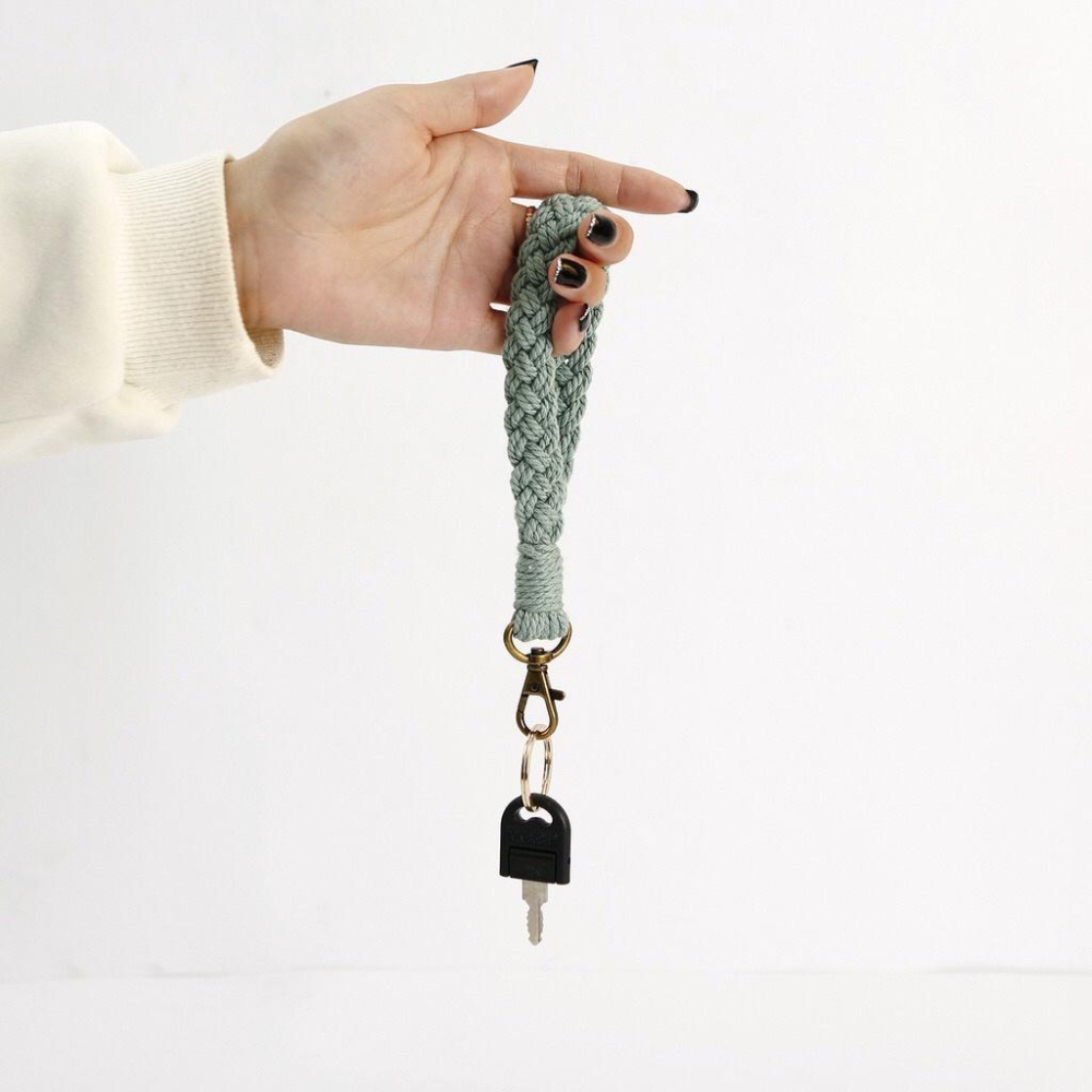 [現貨出清] 泰國手工吊飾 編織手腕帶 鑰匙扣 吊飾 六色可選 搭配包包 質感滿分-細節圖2