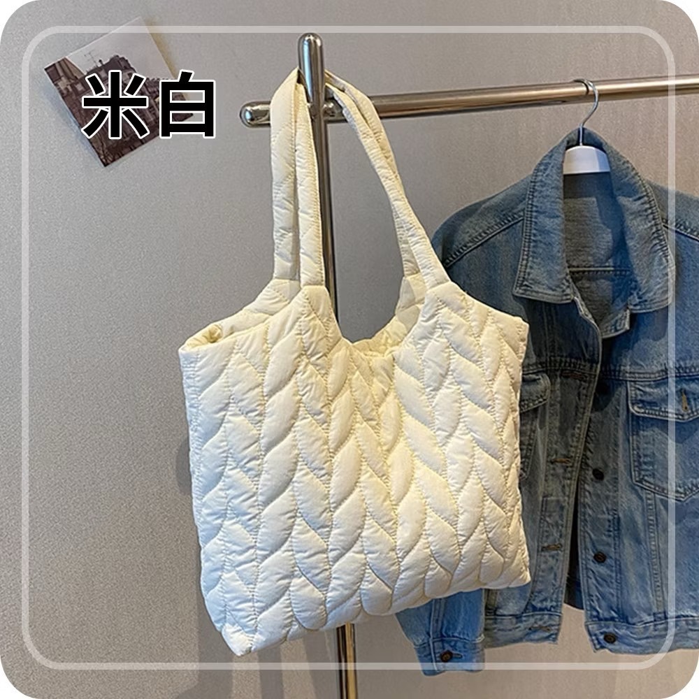 森林系繡線鋪棉休閒托特包 肩背包 4色可選-規格圖7