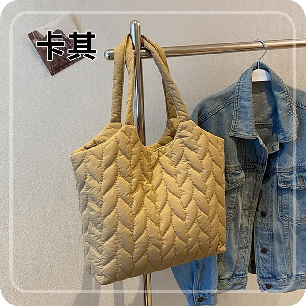 森林系繡線鋪棉休閒托特包 肩背包 4色可選-規格圖7