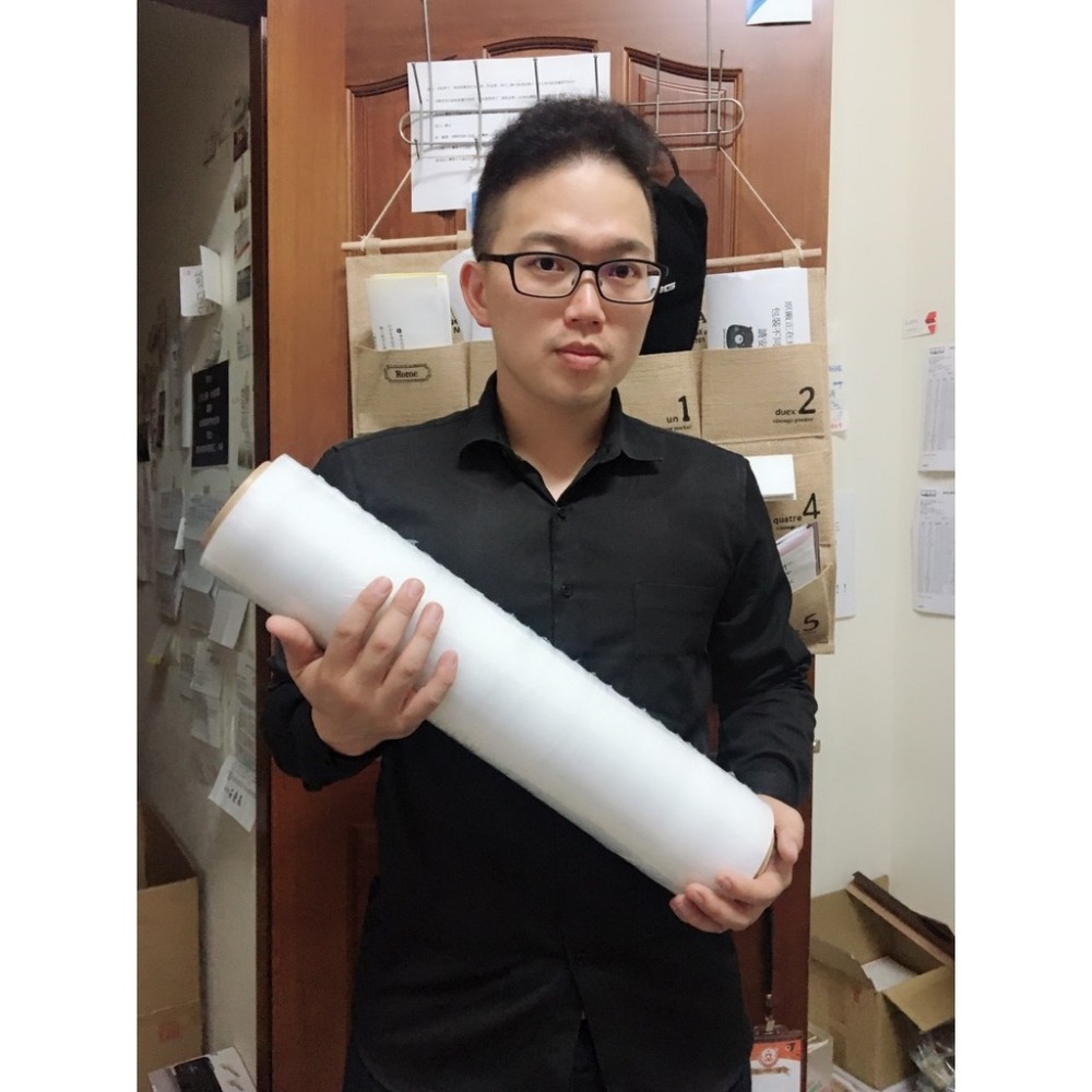 工業膠膜 棧板膜 透明膠膜 黑膜 台灣製造 50cm*200m 一箱4入 PE膜 限宅配-細節圖7