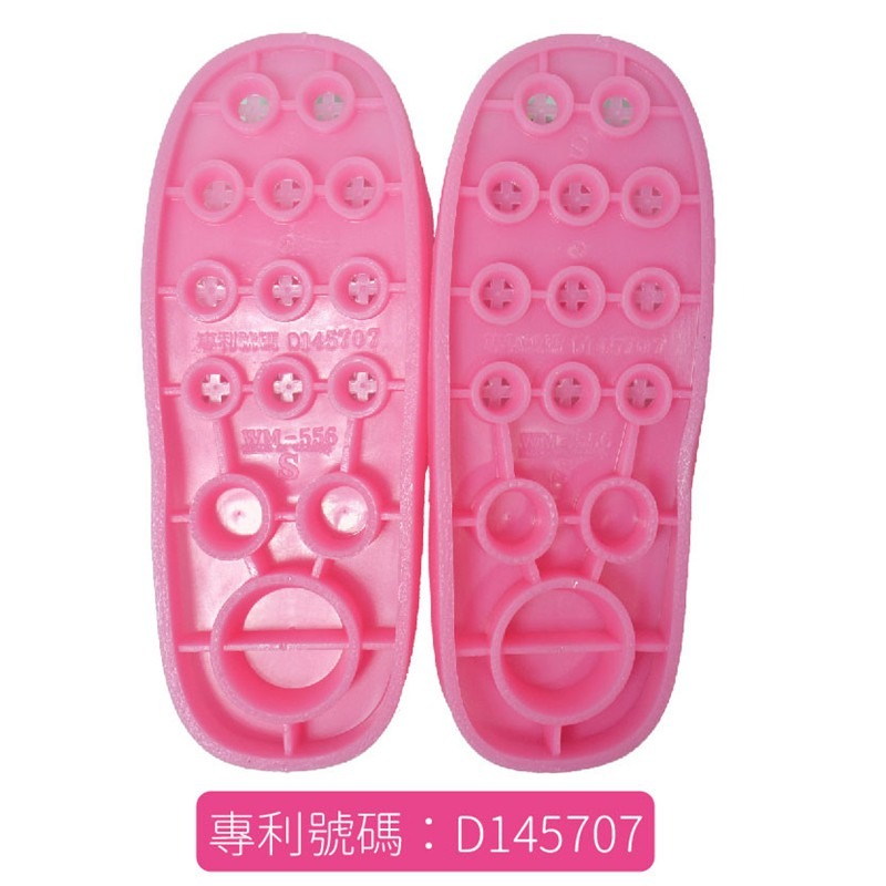 佳冠附發票~粉 站姿Hello Kitty浴室拖鞋 台灣製造正版洞洞拖鞋 浴拖 防水排水拖鞋 室內止滑拖鞋 一體成型-細節圖3