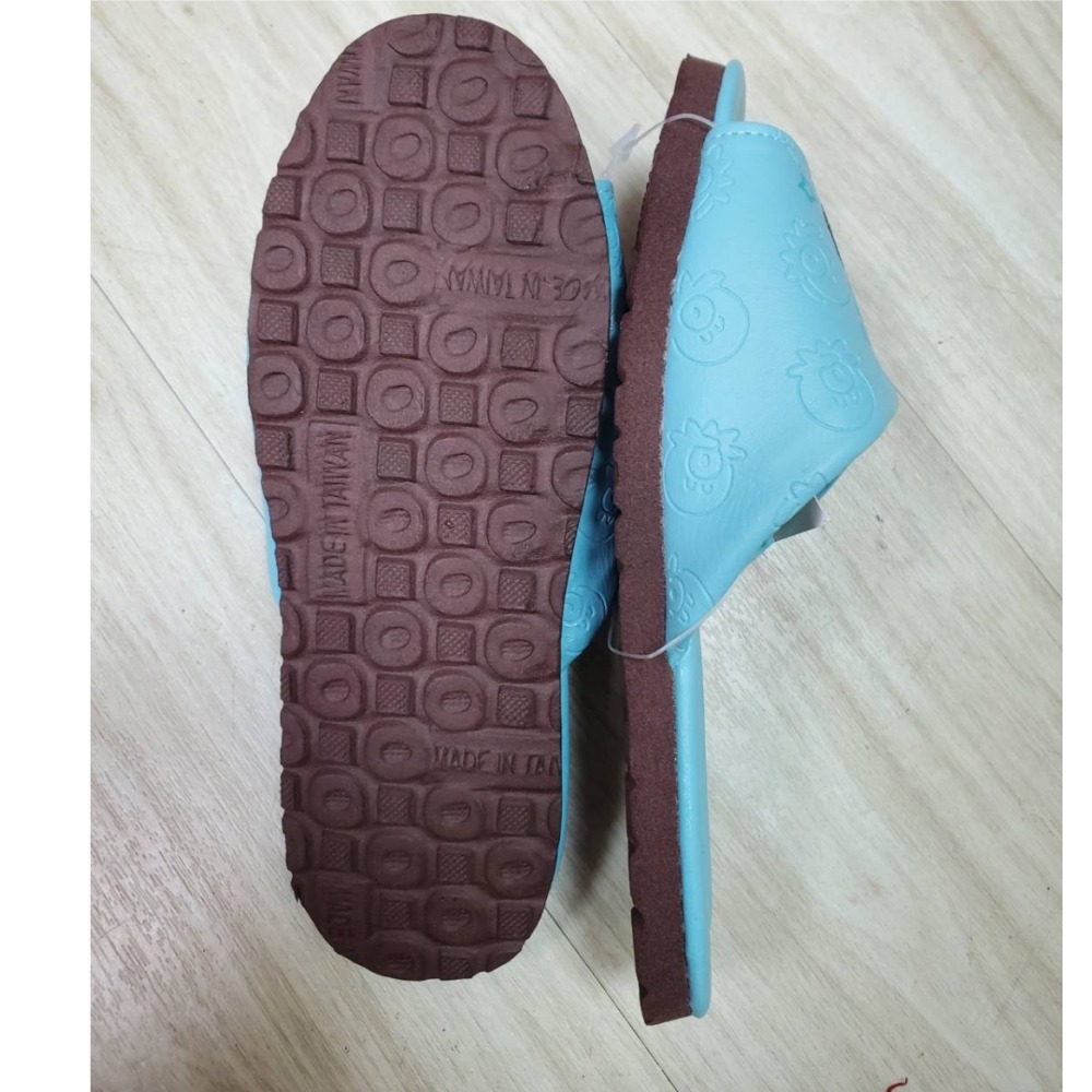 佳冠附發票~人魚漢頓皮革靜音拖鞋 人魚漢頓親子拖鞋 醜魚拖鞋 兒童室內拖鞋 台灣製 靜音防滑淑女室內拖鞋 居家拖鞋-細節圖4