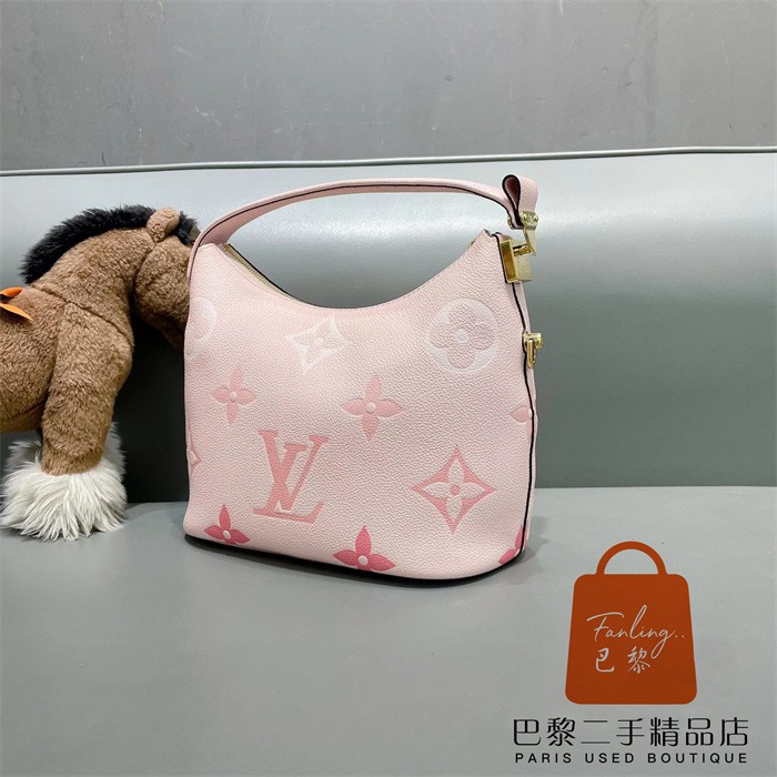 現貨 99新 路易威登 LV MARSHMALLOW 粉色 壓紋 鏈條 腋下包 手提包 單肩包 斜挎包 M45697-細節圖4