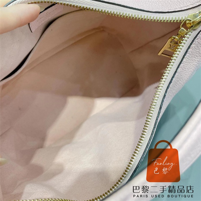 現貨 99新 路易威登 LV MARSHMALLOW 粉色 壓紋 鏈條 腋下包 手提包 單肩包 斜挎包 M45697-細節圖7