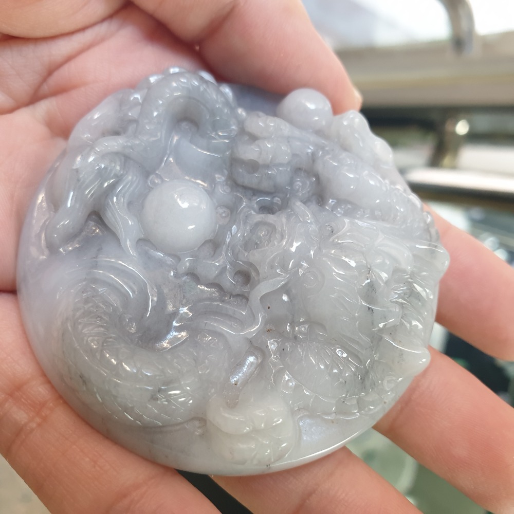逸品軒~天然緬甸玉A貨-Z5884-冰細糯烏雞圓形龍牌墜子 直徑59mm厚13.1mm 💰特價2400元 • 翡翠龍牌-細節圖3