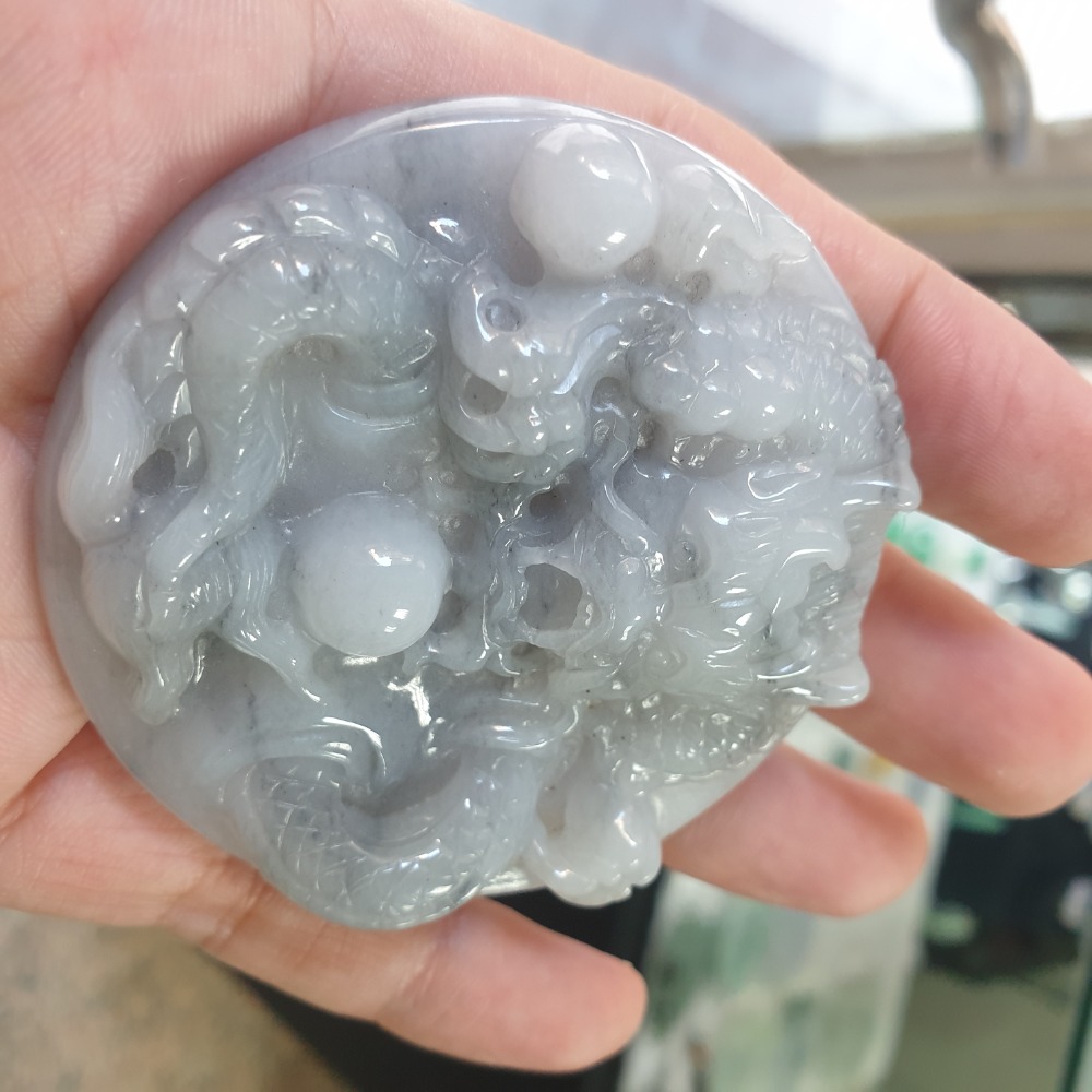 逸品軒~天然緬甸玉A貨-Z5884-冰細糯烏雞圓形龍牌墜子 直徑59mm厚13.1mm 💰特價2400元 • 翡翠龍牌-細節圖4