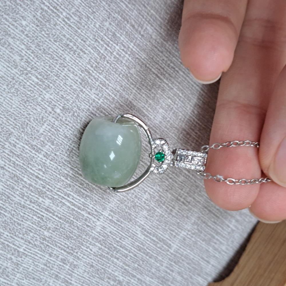 逸品軒～天然緬甸玉A貨-Z5888-路路通墜子 直徑13.8mm寬14mm孔徑3.5mm ♥️特價666元 🌈佩戴时，-細節圖2