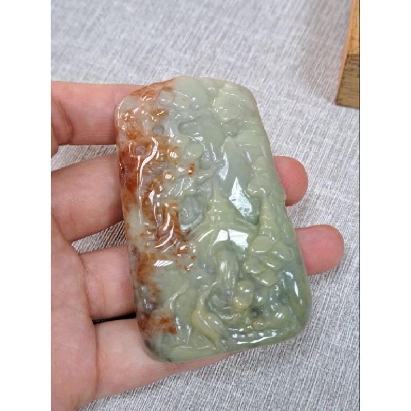 逸品軒～天然緬甸玉A貨-Z5844-灑金淡綠山水墜子長68.7mm寬41.3mm厚11mm💰特價1380元• 翡翠山水牌-細節圖3