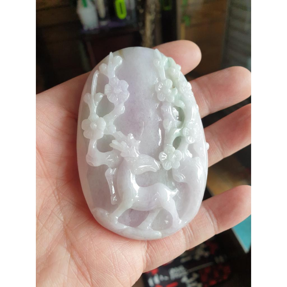 逸品軒~天然緬甸玉A貨-R1886-細糯春彩梅花鹿墜子 長77mm寬53.5mm厚14.5mm 玉質細糯,顏色漂亮。 寓-細節圖4