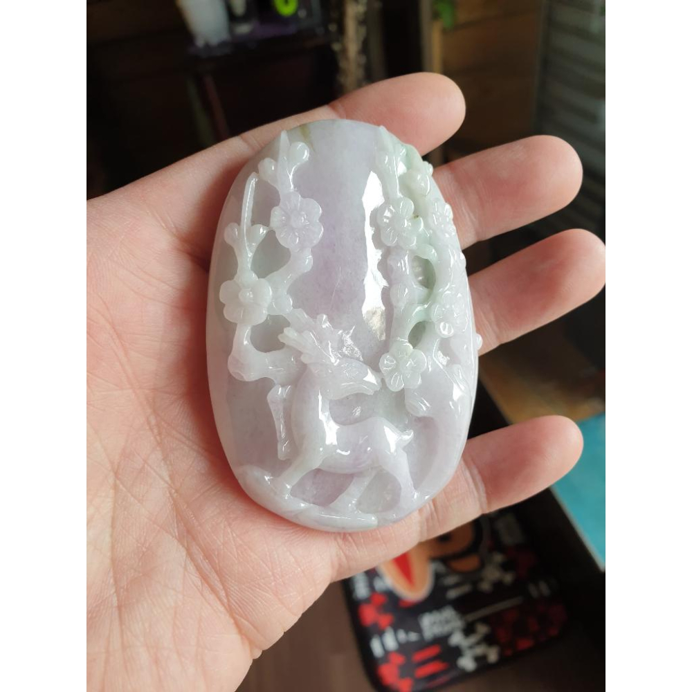 逸品軒~天然緬甸玉A貨-R1886-細糯春彩梅花鹿墜子 長77mm寬53.5mm厚14.5mm 玉質細糯,顏色漂亮。 寓-細節圖5