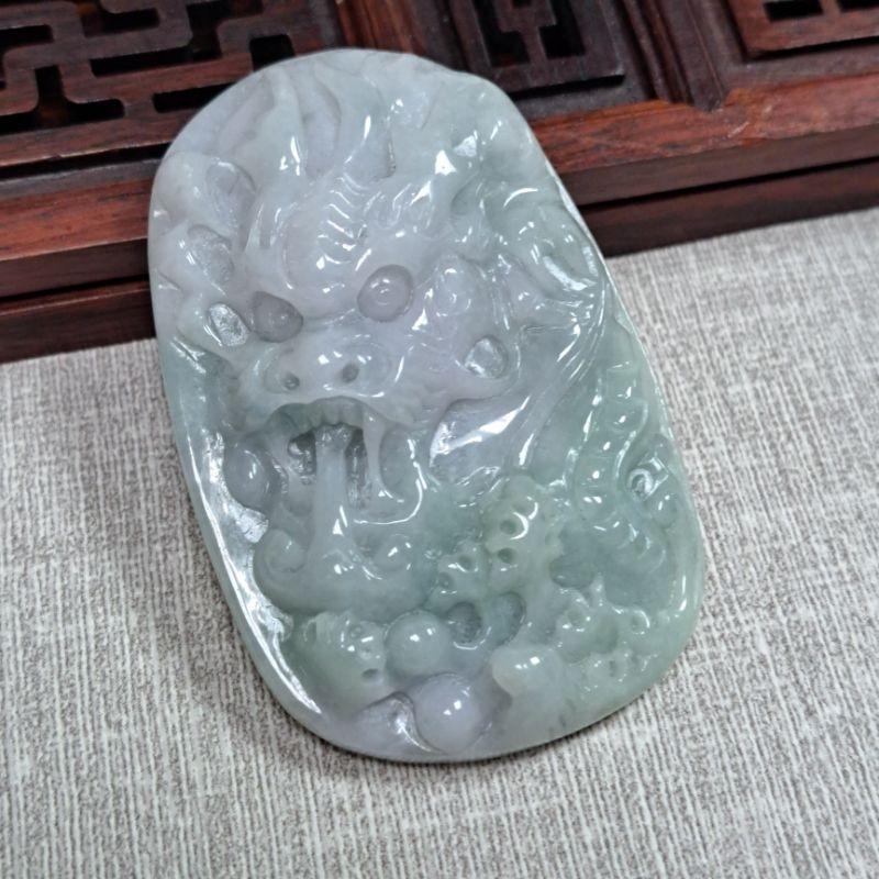 逸品軒～天然緬甸玉A貨-Z5246-春彩龍墜子長59.6mm寬38.9mm厚12.3mm💰特價2680元🐉自古龍是九五-細節圖3