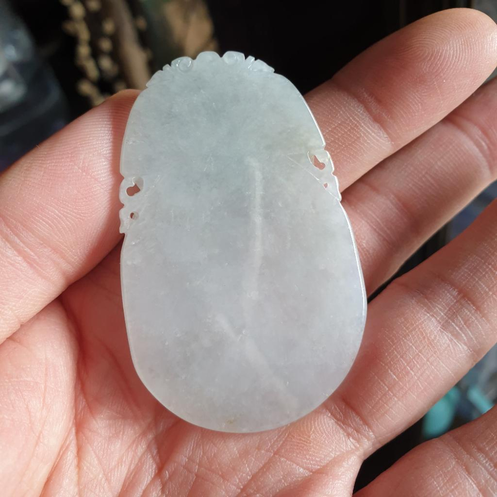 逸品軒~天然緬甸玉A貨-R1913-冰糯鳳凰花開墜子 長59.1mm寬38mm厚7mm 水頭好。翡翠鳳凰的寓意為堅強勇敢-細節圖5