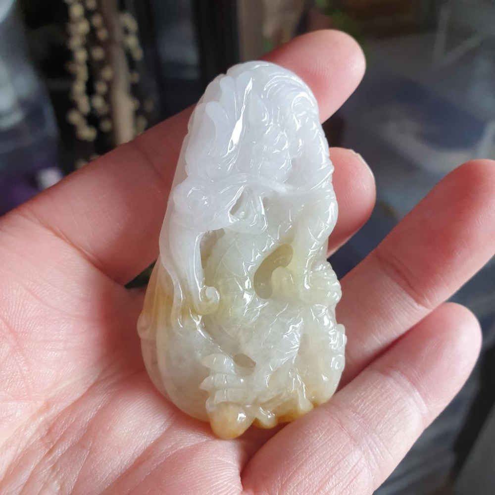 逸品軒~天然緬甸玉A貨-R1759-細糯黃翡龍牌墜子 長64.7mm寬36.6mm厚10.3mm 水頭好，顏色漂亮。 龍-細節圖7