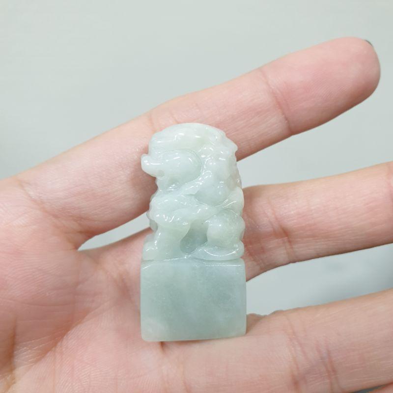 天然緬甸玉A貨-O0315-獅子小擺件長36.5mm寬12.6mm厚17.6mm▪️翡翠玉獅展現了無畏無惧的勇敢精神-細節圖2