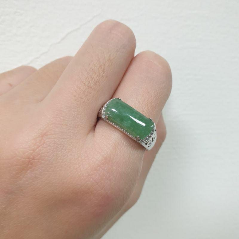 天然緬甸玉A貨-J0219-冰糯綠馬鞍戒925銀戒指長15.5mm寬6.5mm💰優惠價3000元• 可調式戒圍-細節圖4