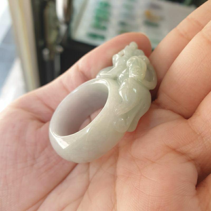 逸品軒～天然緬甸玉A貨-J0227-細糯淡綠貔貅戒指寬12mm厚4.5mm內徑21.6mm國際圍#21💰特價3200元-細節圖2