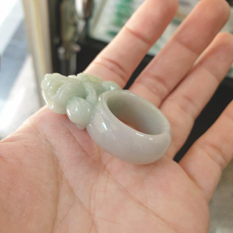 逸品軒～天然緬甸玉A貨-J0227-細糯淡綠貔貅戒指寬12mm厚4.5mm內徑21.6mm國際圍#21💰特價3200元-細節圖6