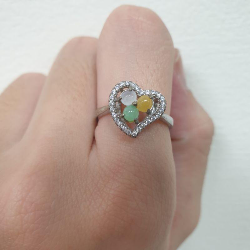 天然緬甸玉A貨-J0121-愛心造型三色翡翠戒指材質：925銀、鋯石、翡翠。🌟活動戒圍。💰心動優惠價700元-細節圖5