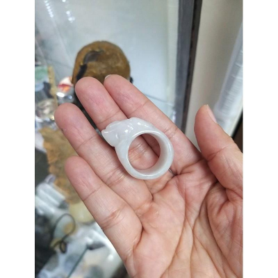 天然緬甸玉A貨-貔貅戒指-J0018-寬14.1mm厚4.3mm內徑19.1mm 國際圍#16優惠價666元