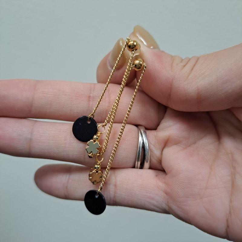 逸品軒～天然緬甸玉A貨-E0061-烏雞耳飾主石直徑8.8mm厚0.7mm,總長度5.1公分• 925銀耳針-細節圖4