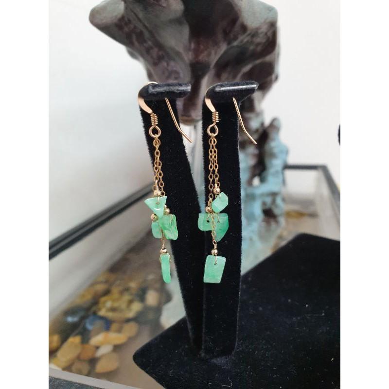 天然緬甸玉-嬌綠色随形耳勾-E0005-材質:主石天然緬甸玉／其他配件:首飾銀。總長度:5.5公分特價:1200元-細節圖2