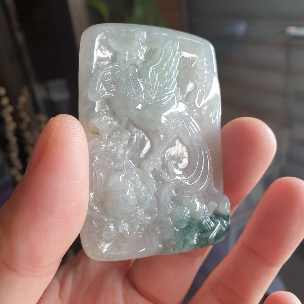 逸品軒~天然緬甸玉A貨-R1931-冰糯牡丹鳳凰墜子 長60.6mm寬43mm厚7mm 水頭好，顏色漂亮。-細節圖6