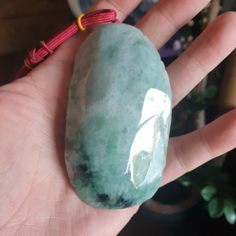 逸品軒~天然緬甸玉A貨-R1952-龍如意手把件 長89.7mm寬49.3mm厚27.9mm 金龍如意祥雲,寓意事事如-細節圖2