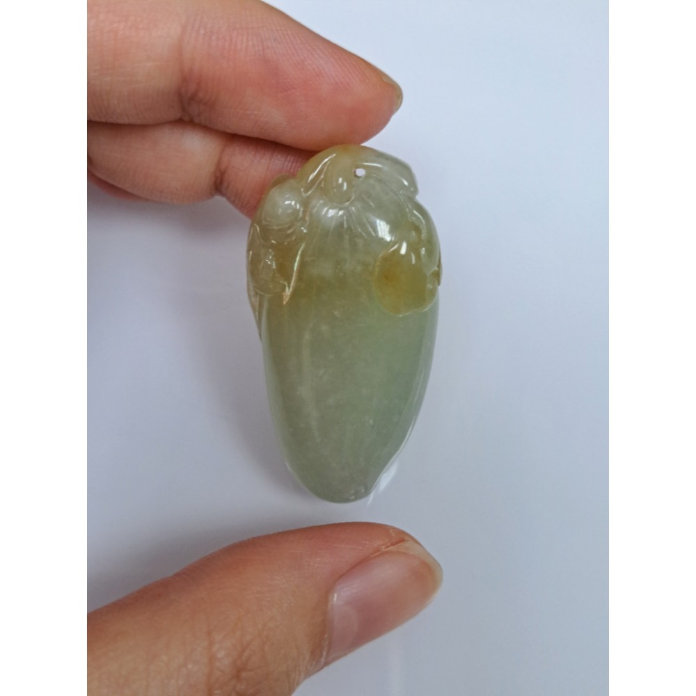 逸品軒～天然緬甸玉A貨-Z5945-冰糯福瓜墜子 長39mm寬20.7mm厚9.8mm 💰特價999元 • 福瓜寓意多-細節圖2