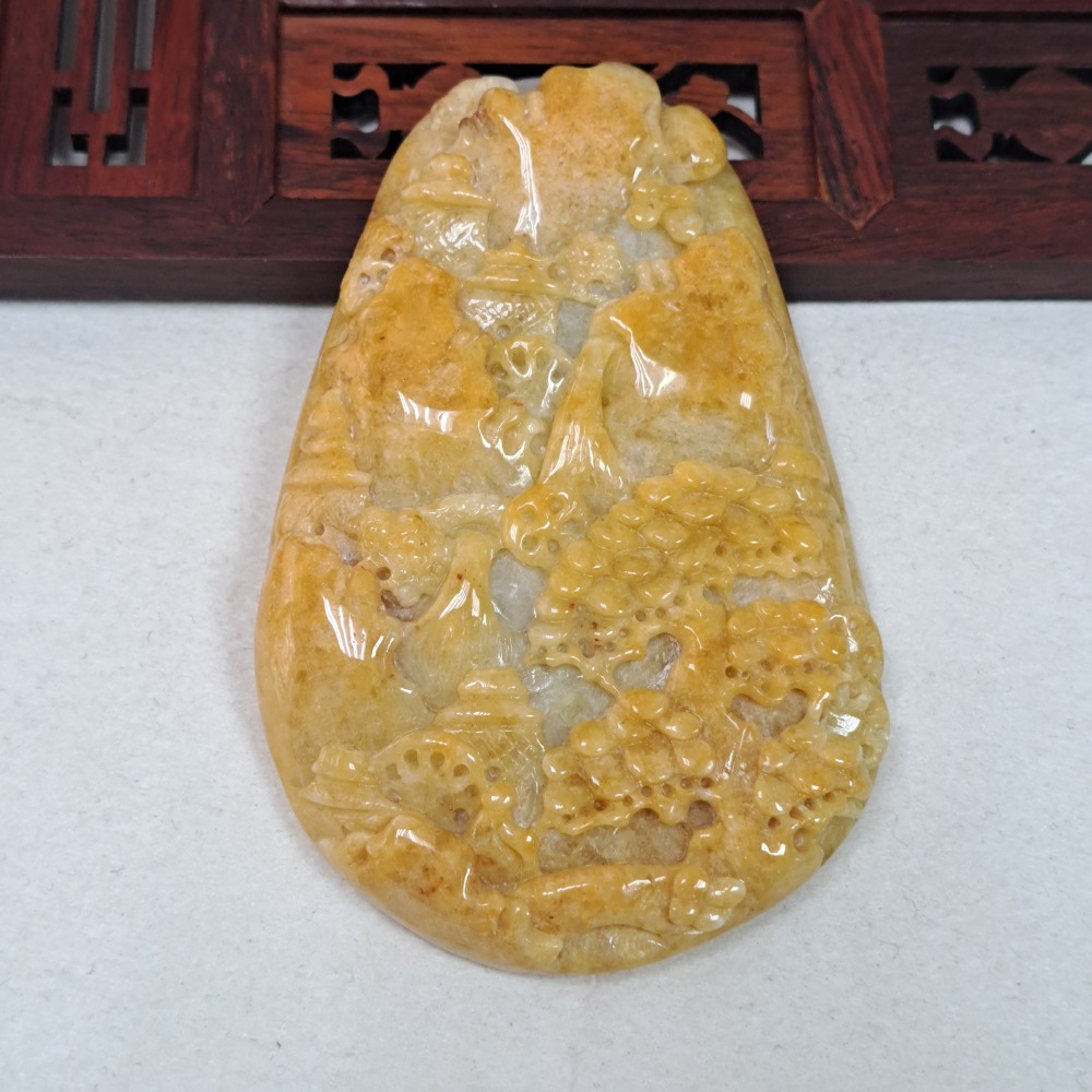 逸品軒~天然緬甸玉A貨-Z5975-黃翡山水貴人墜子 長79.8mm寬52mm厚10.8mm 💰特價2380元 🍀黃-細節圖3