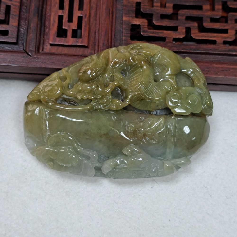 逸品軒～天然緬甸玉A貨-Z6010-黃翡龍牌墜子 長66.3mm寬46.2mm厚12.5mm 💰特價1500元 🐉招-細節圖3