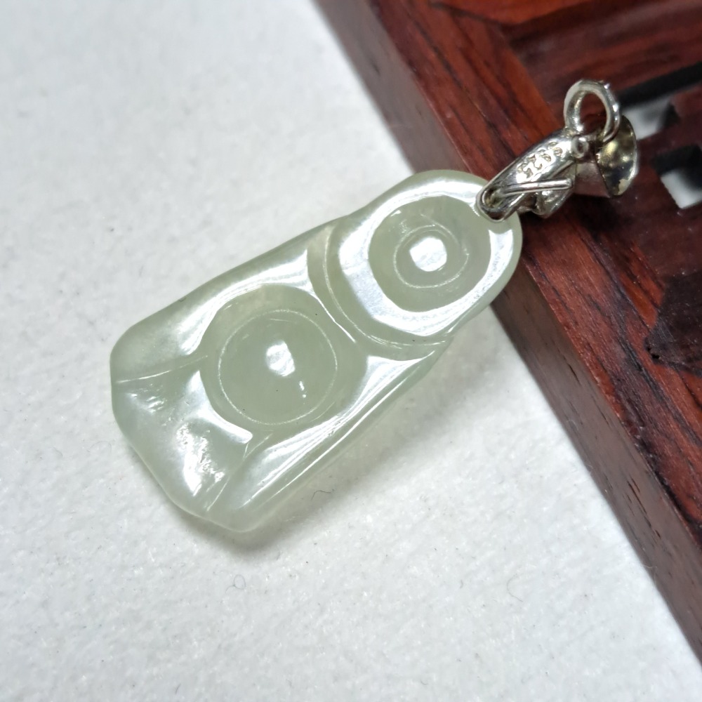 逸品軒～天然緬甸玉A貨-Z6118-冰糯彌勒佛 長23.5mm寬12.4mm厚4.5mm 💰特價600元 🍀精緻小物-細節圖3