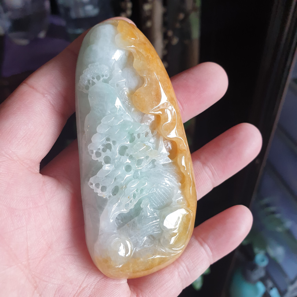 天然緬甸玉A貨-R2006-蜜糖黃翡山水貴人墜子 長89.2mm寬42.5mm厚14.4mm 水頭好、雕工精細、顏色漂亮-細節圖2