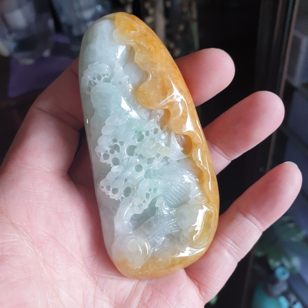 天然緬甸玉A貨-R2006-蜜糖黃翡山水貴人墜子 長89.2mm寬42.5mm厚14.4mm 水頭好、雕工精細、顏色漂亮-細節圖6