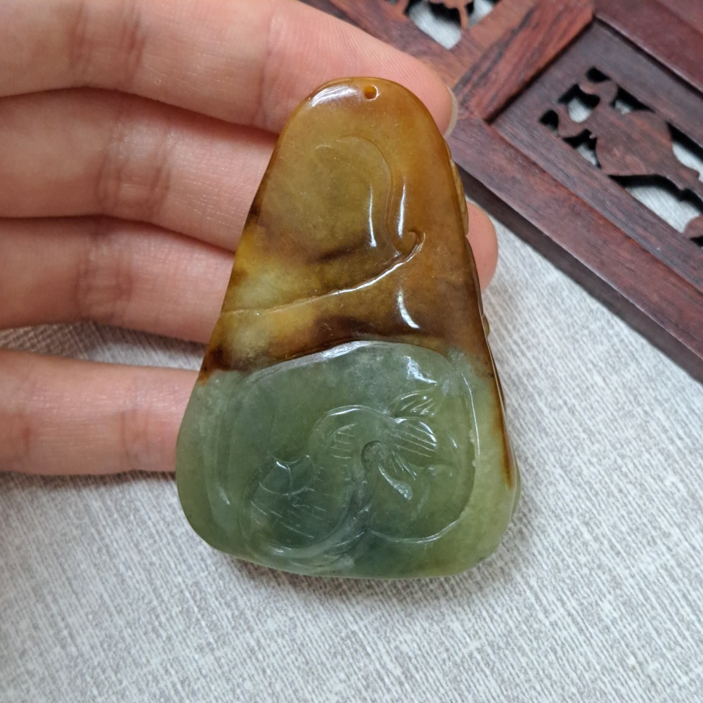 逸品軒～天然緬甸玉A貨-Z6156-黃翡龍墜子 長56.3mm寬40.1mm厚14.8mm 💰特價1800元 🐉雕龍-細節圖5