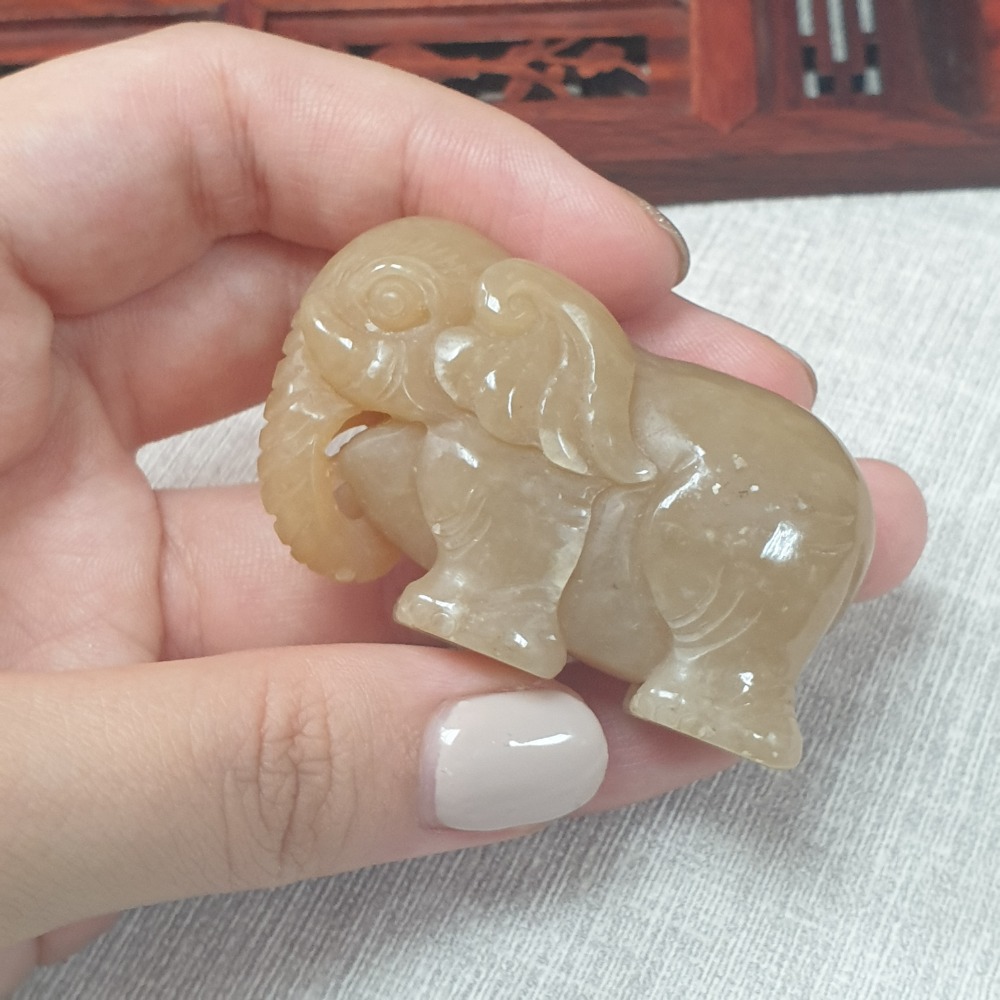 逸品軒~天然緬甸玉A貨-O0417-和田玉大象小擺件 長50.7mm寬28.6mm厚16.5mm 💰優惠價1800元-細節圖3