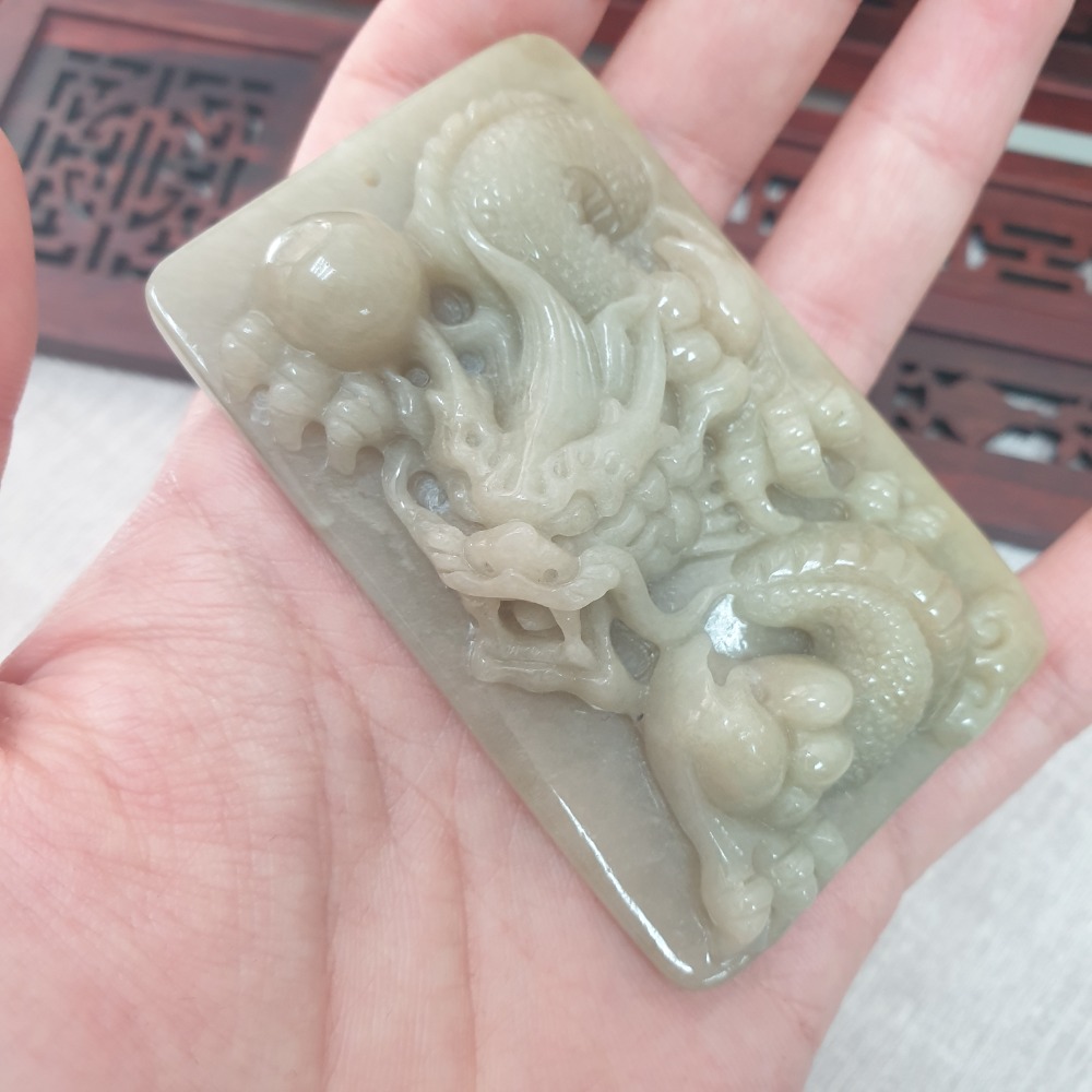 逸品軒～天然緬甸玉A貨-Z6205-黃翡龍牌墜子  長70.3mm寬45.8mm厚16mm  💰優惠價1680元-細節圖2
