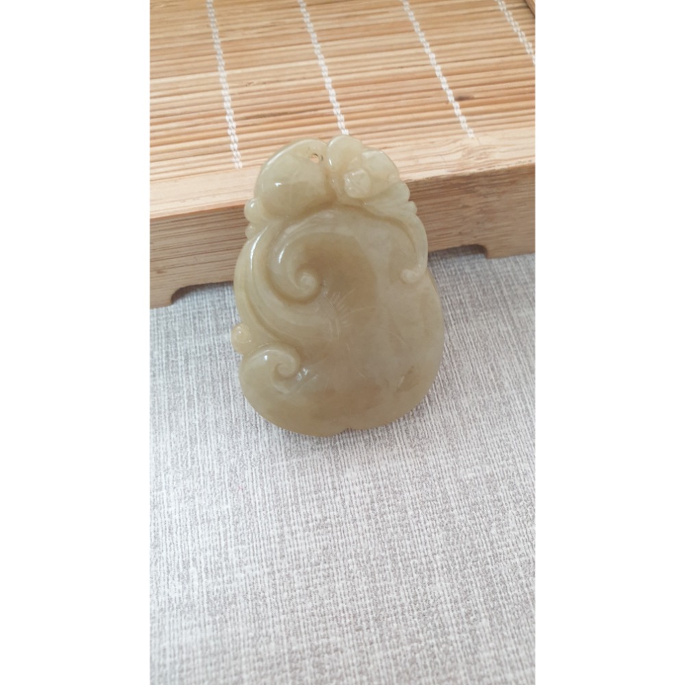 逸品軒～天然緬甸玉A貨-Z6248- 黃翡如意墜子  長44.3mm寬32.7mm厚6.7mm  💰特價888元-細節圖5