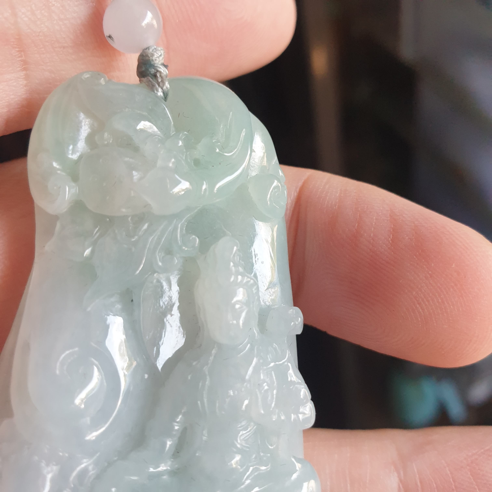 逸品軒~天然緬甸玉A貨-R2112-細糯文殊菩薩墜子 長57.1mm寬35.6mm厚10.7mm 玉質細膩，雕工立體，顏-細節圖7
