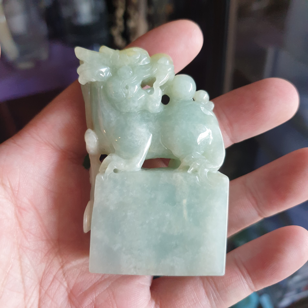 逸品軒～天然緬甸玉A貨-R2120-回頭麒麟印章/擺件 長69.7mm寬41.7厚18.1mm 雕刻有巧思，顏色好看，麒-細節圖6