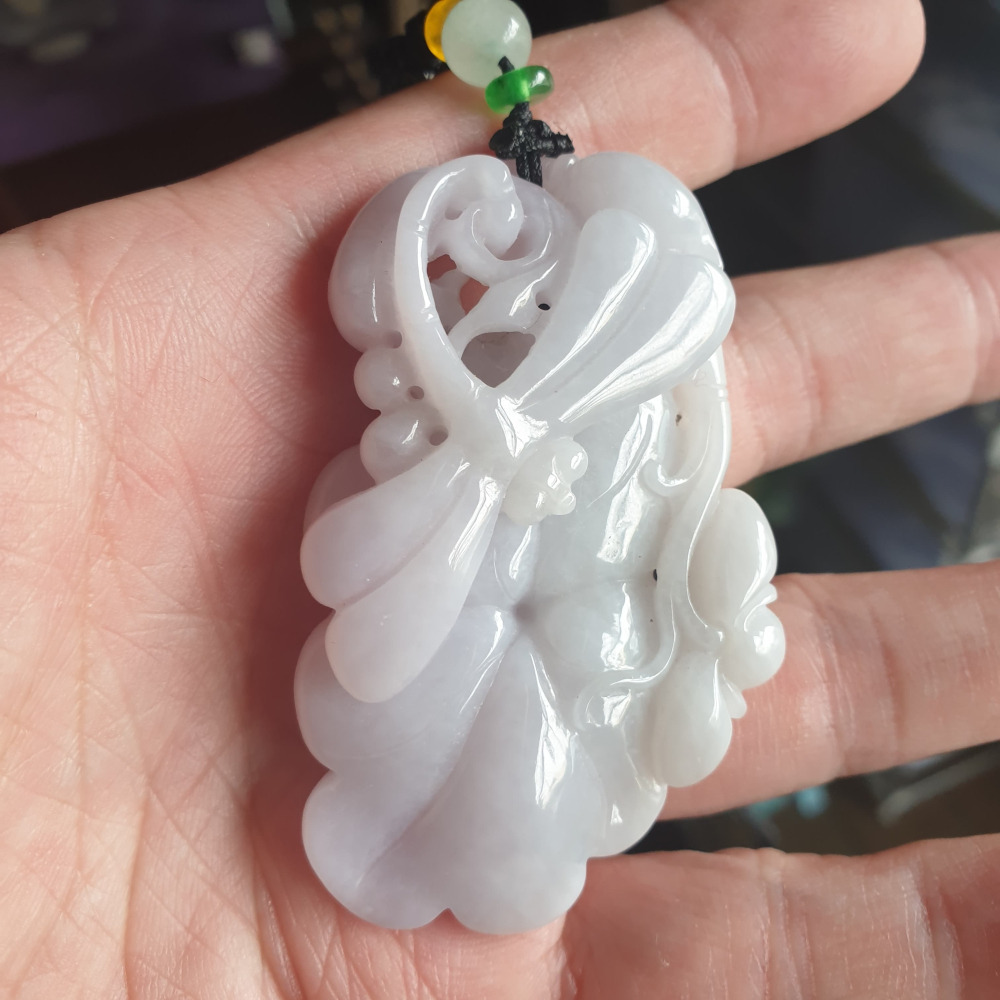 逸品軒~天然緬甸玉A貨-R2129-紫羅蘭蜻蜓荷葉墜子 長65mm寬39.9mm厚14.5mm 水頭好，玉質細膩。-細節圖3